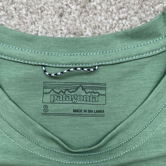 Patagonia Capilene Cool Daily Shirt Womens Small Green Stretch Beach Outdoors - Picture 2 of 7